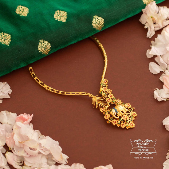 Premium Gold Plated Gajgamini Hasuli with Earrings